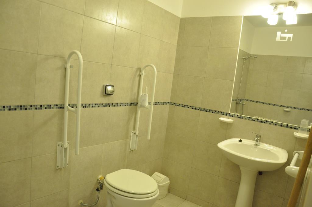 Hotel La Fontana Villa Dolores  Δωμάτιο φωτογραφία